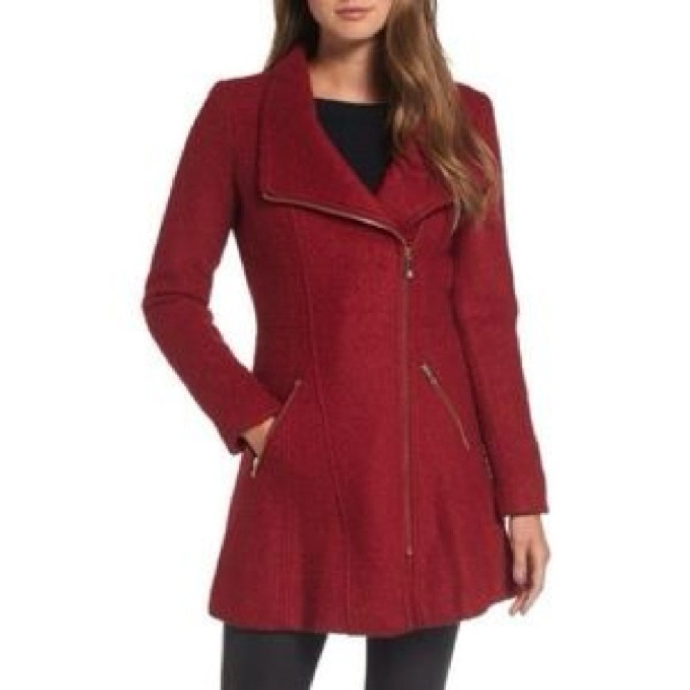 Size S Guess Red Wool jacket with gold zippers